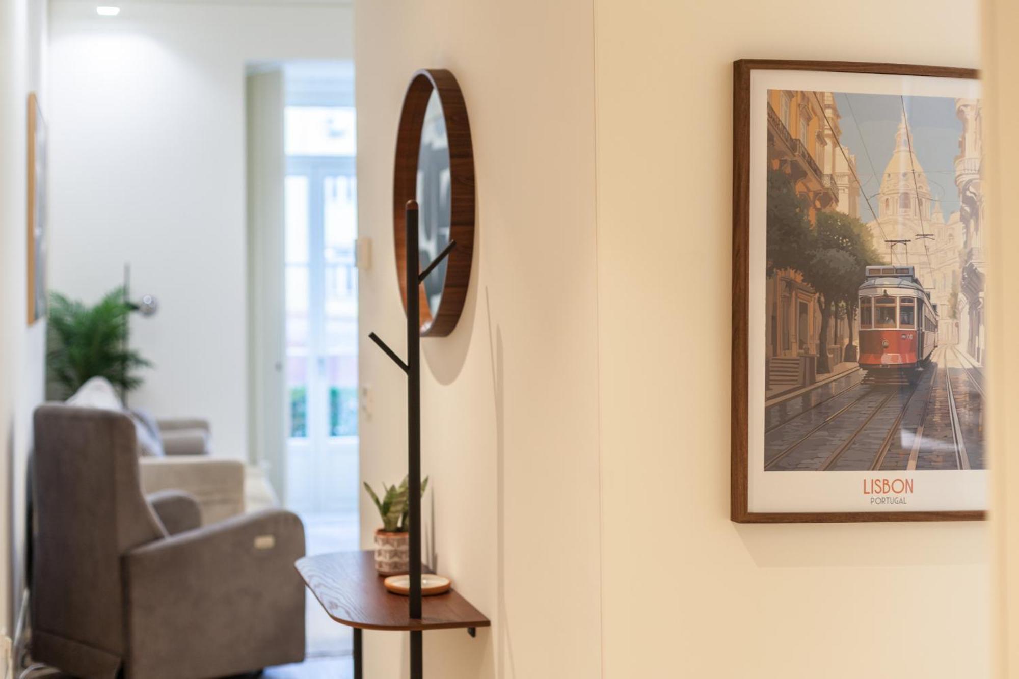 Flh Cais Sodre Chic Urban Flat With Balcony Apartment *